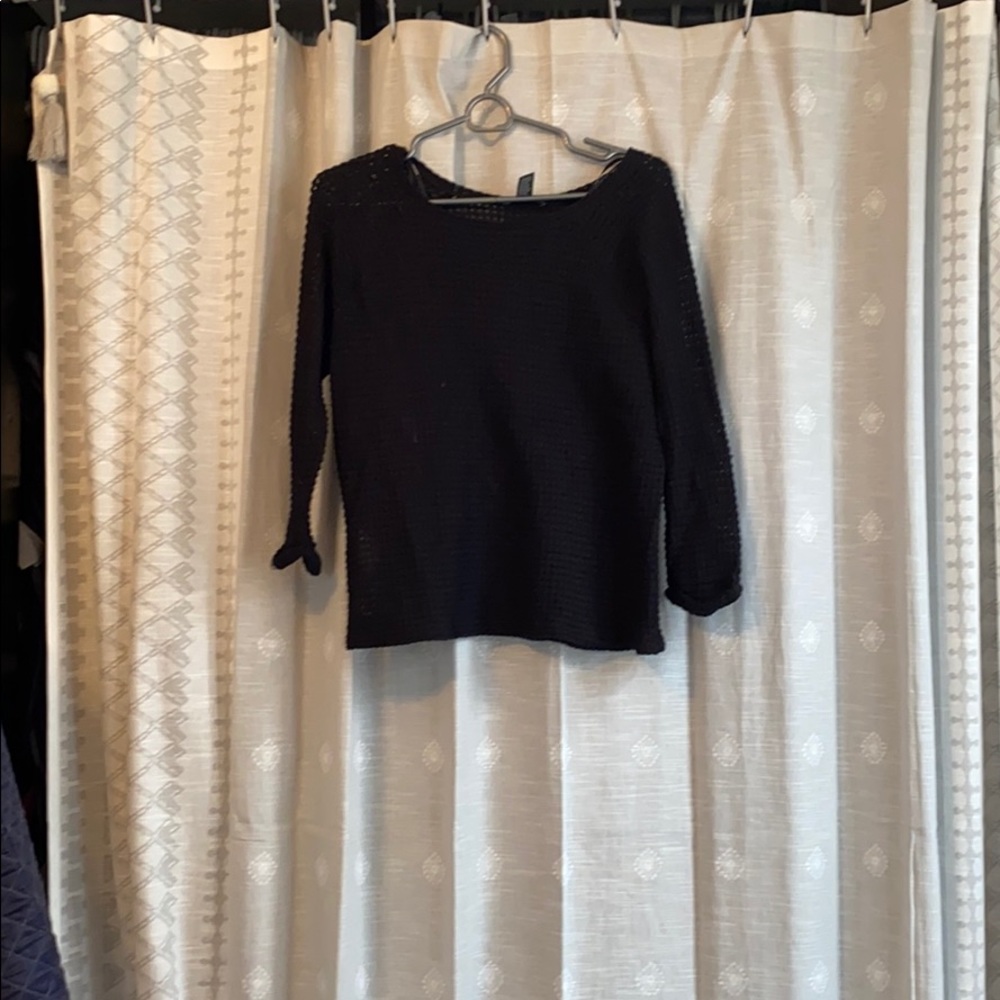 Long sleeve black